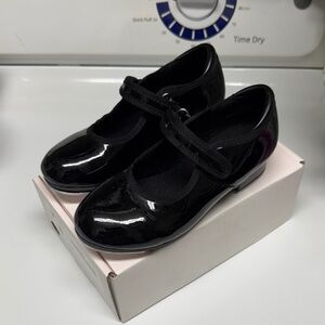 Elegant Black Patent Kids Dress Shoes